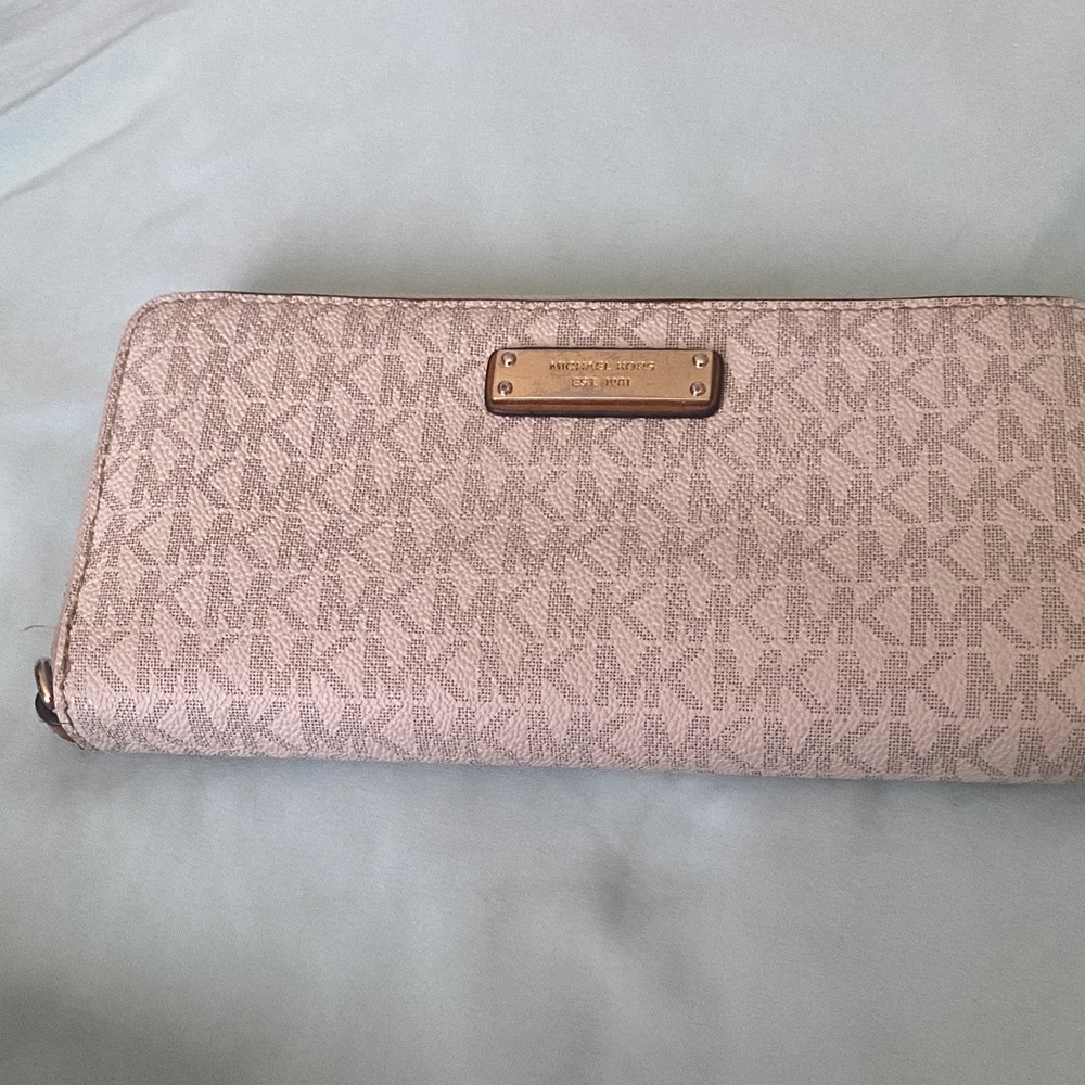 Michael Kors Beige Monogram Wallet